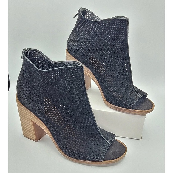 Lucky Brand Shoes - Lucky Brand Vacob Black Suede Perforated Open Toe Ankle Booties Block Heel 7 M